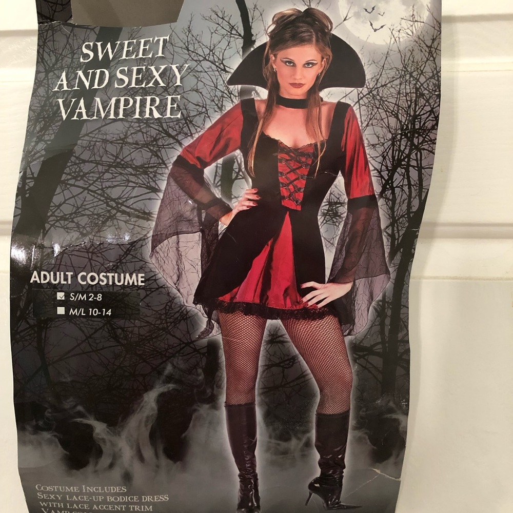 Sweet & Sexy Vampire Halloween Costume